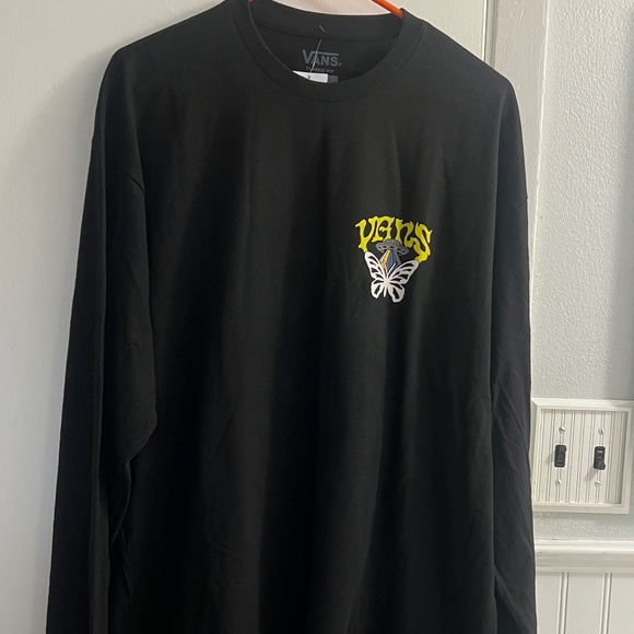 Vans  ' Skull Saucer ' tee - Picture 1 of 6
